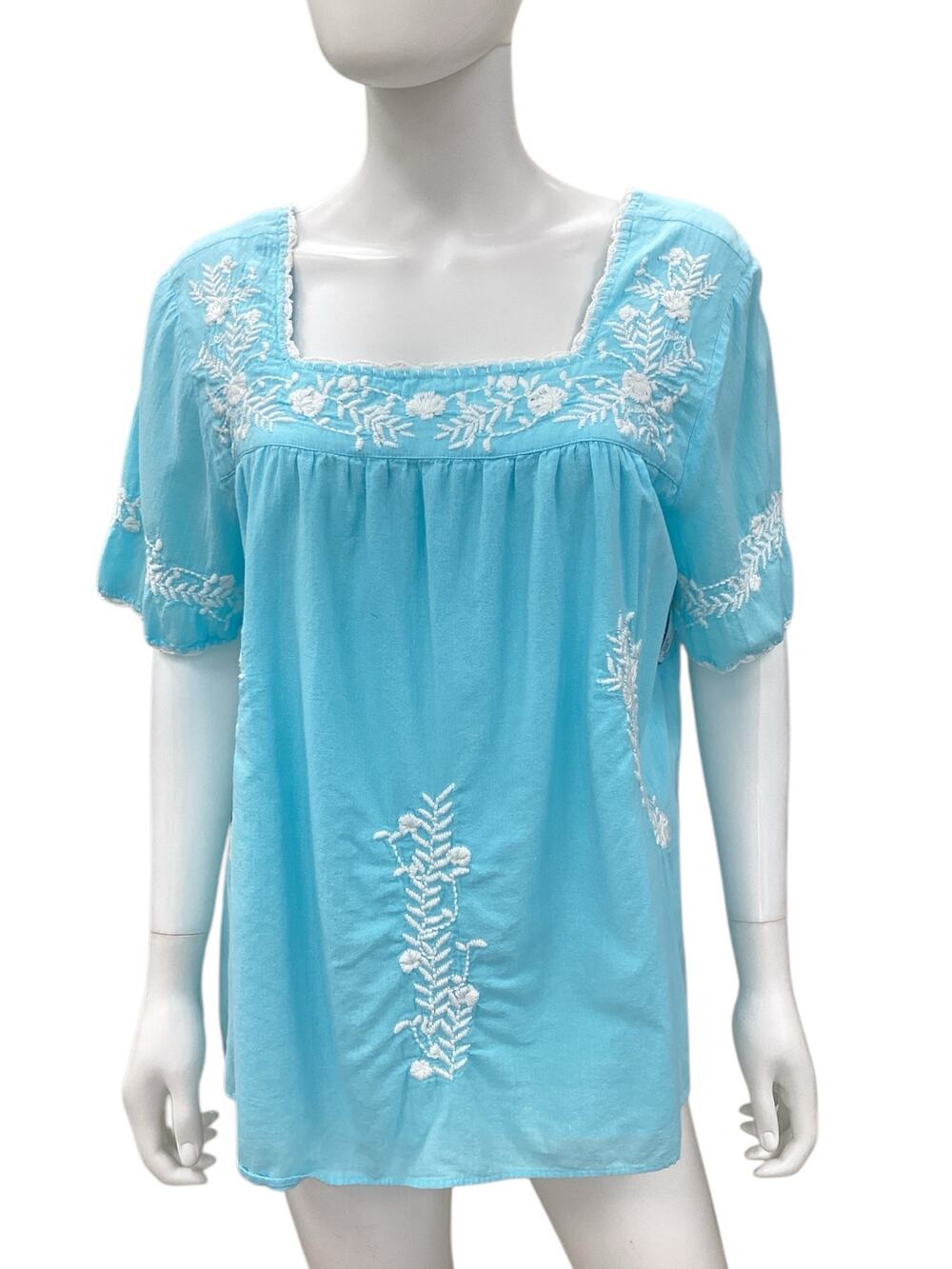 Lilly Pulitzer Top Women’s Size L 100% Cotton Short Sleeve Embroidered Aqua Blue